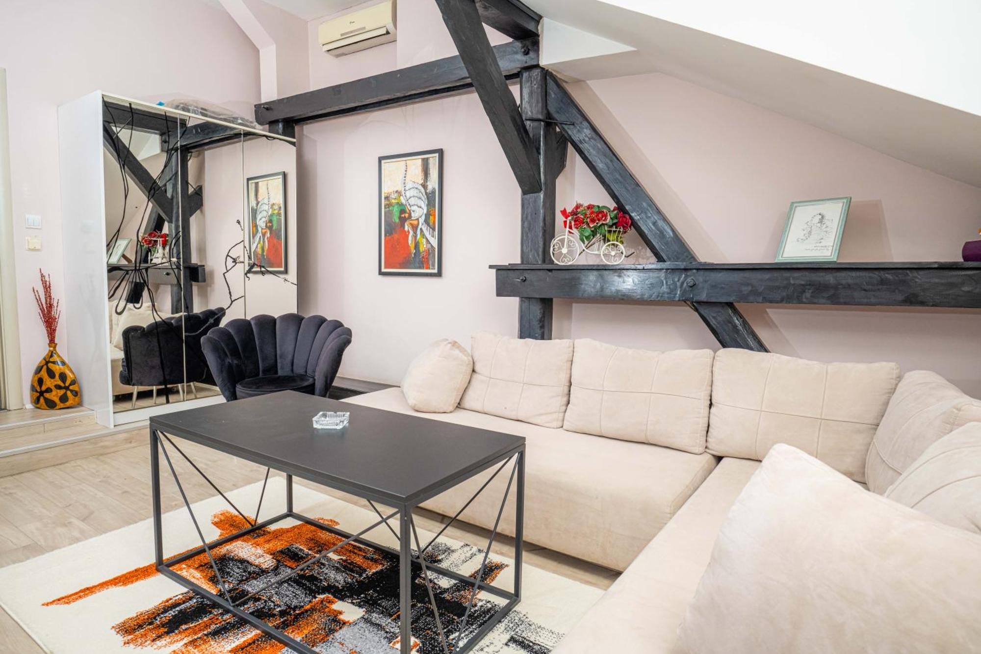 He-Ra Apartments With Free Parking Скопье Экстерьер фото